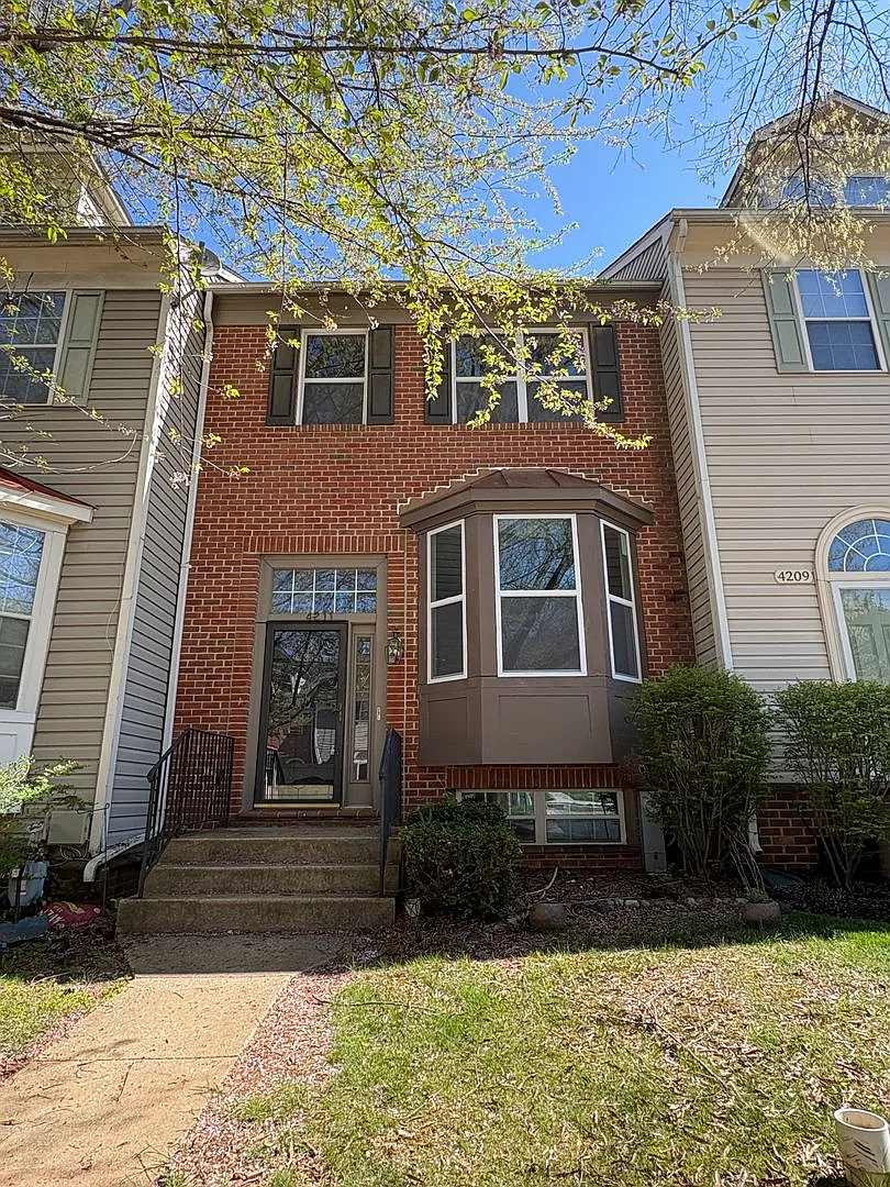 Building Photo - 4211 Huntshire Rd