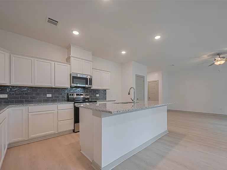 11622 Twain Dr — Photo 10