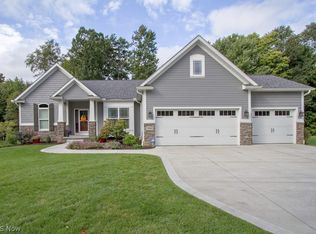 3860 Kippford Cir NW, Uniontown, OH 44685