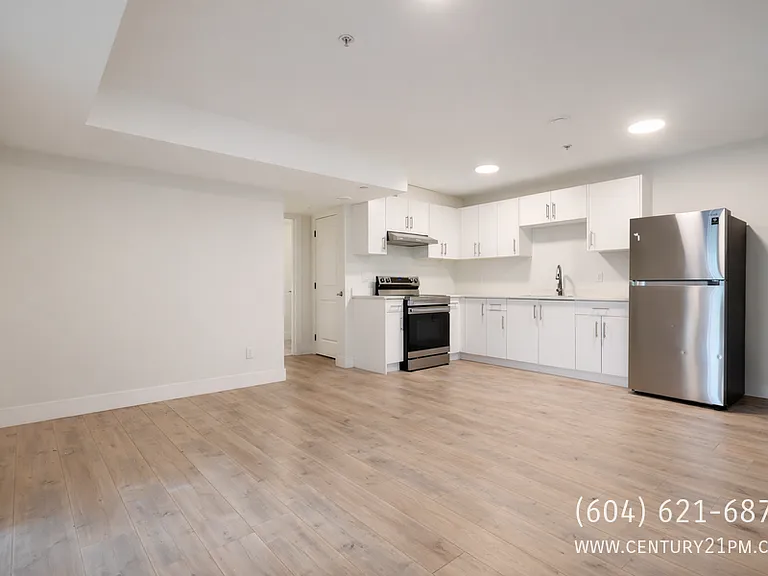36701 Carl Creek Cres #BASEMENT — Photo 2