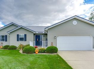 928 Overlook Ln NE, Carrollton, OH 44615