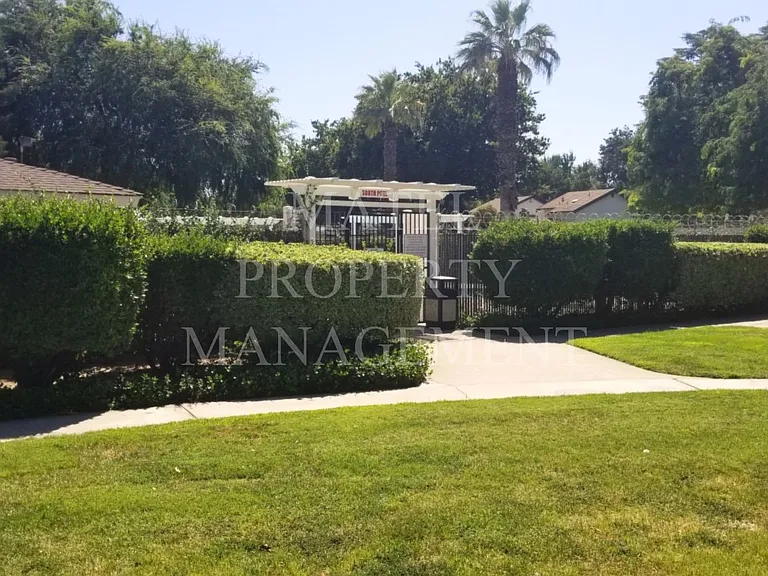 321 Gran Via Ct — Photo 20