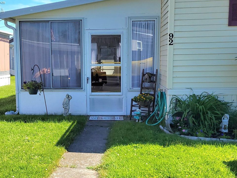 1st image of 999 N Buck Rd #92