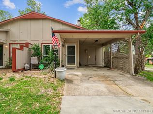 10908 E 16th St, Tulsa, OK 74128