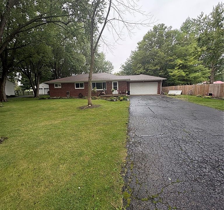 1st image of 2576 Lefevre Rd