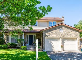 488 Heather Hill Pl, Waterloo, ON N2T 1H7