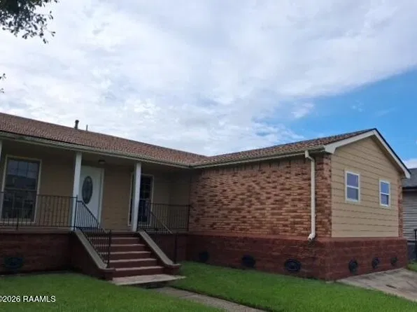 3168 Sweet Gum Dr, Harvey, LA 70058
