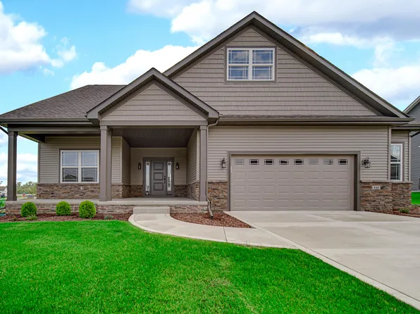840 Idlewild Ln, Chesterton, IN 46304