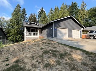 6913 E Crestwood Ct, Port Orchard, WA 98366