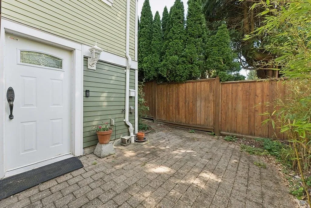 1 bed, 900 sqft, $1,990 — Photo 3