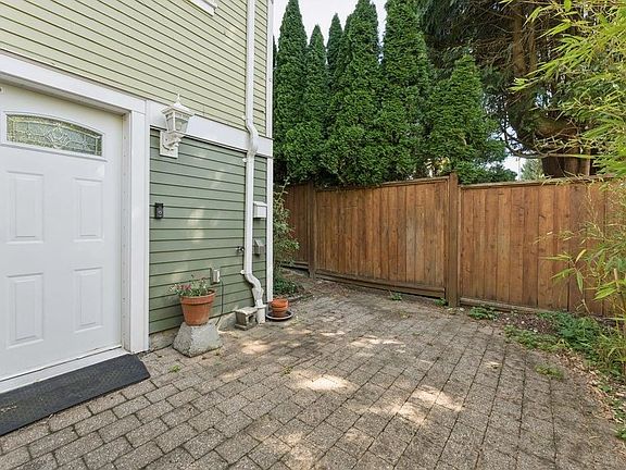 3rd image of 3401 Fleming St