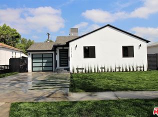 17713 Bullock St, Encino, CA 91316