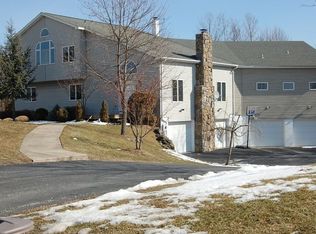 18 Palomino Trl, Vernon, NJ 07462