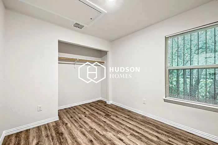 542 Rivas St #A — Photo 9