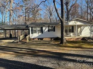 267 Hoover Rd, Troutman, NC 28166