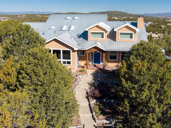 50 Twin Arrow Dr, Sandia Park, NM 87047