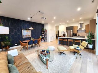 1838 N Western Ave #403, Chicago, IL 60647