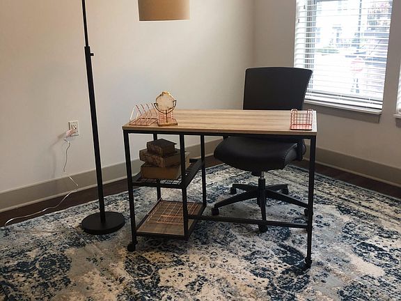 5th image of 248 Orleans St APT 205