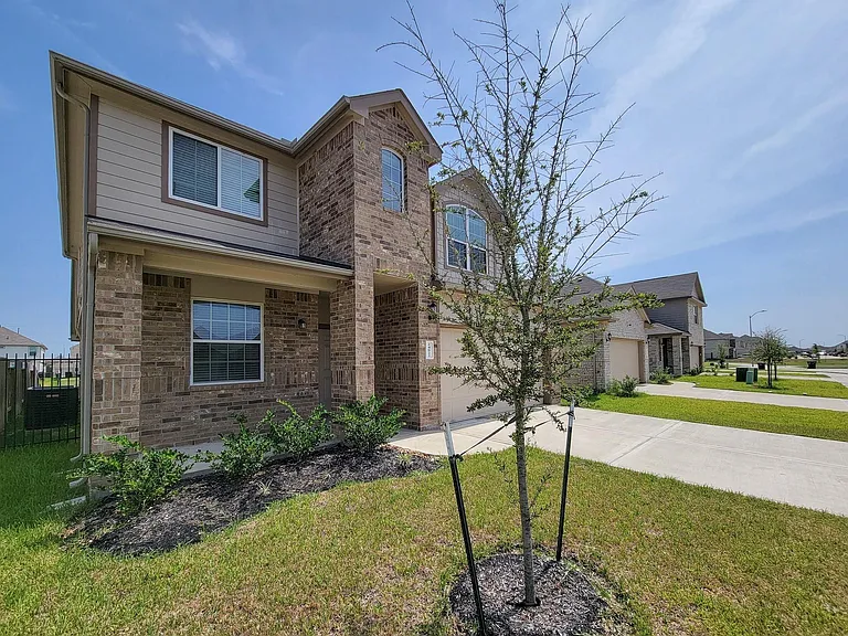 24822 Adami Veduta Ct — Photo 1