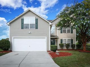 7822 Geoffrey Ct, Charlotte, NC 28213