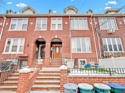 21-43 45 Street, Long Island City, NY, 11105