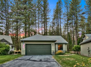 141 Cottonwood Dr, Blairsden, CA 96103