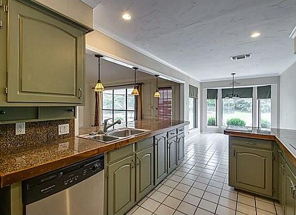 5th image of 4325 Misty Meadow Dr