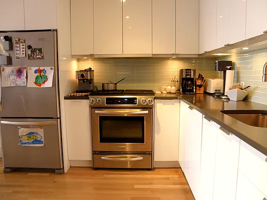 Rented by Douglas Elliman | media 25