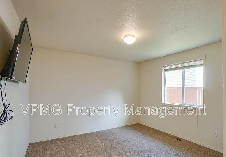 8620 NE 90th Pl — Photo 29