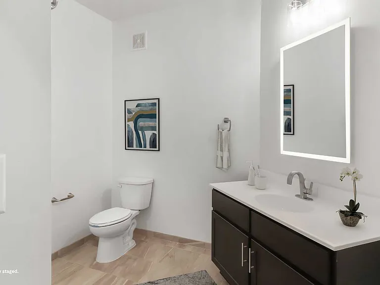 Avanti Luxury Apartments — Photo 34