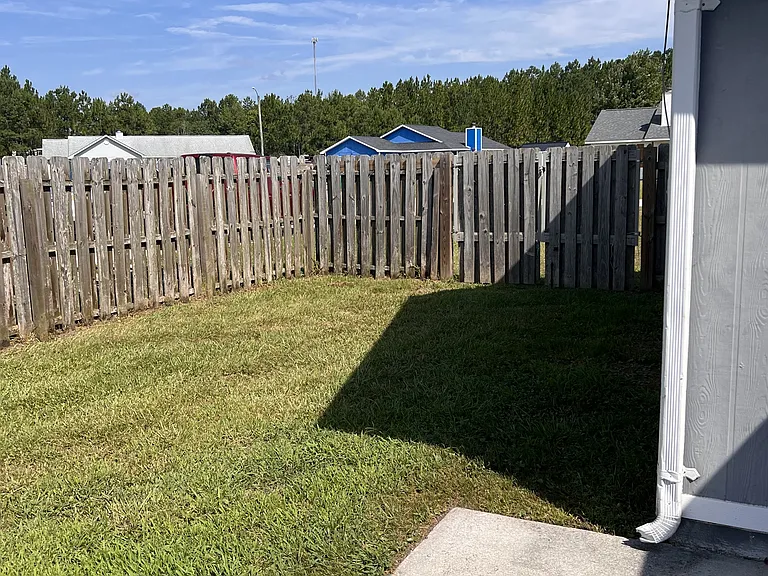 105 Foxtrail Dr — Photo 21