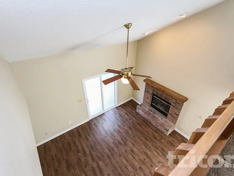 8847 Himebaugh Ln — Photo 12