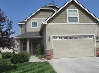 266 E Ryegate Dr, Meridian, ID 83646