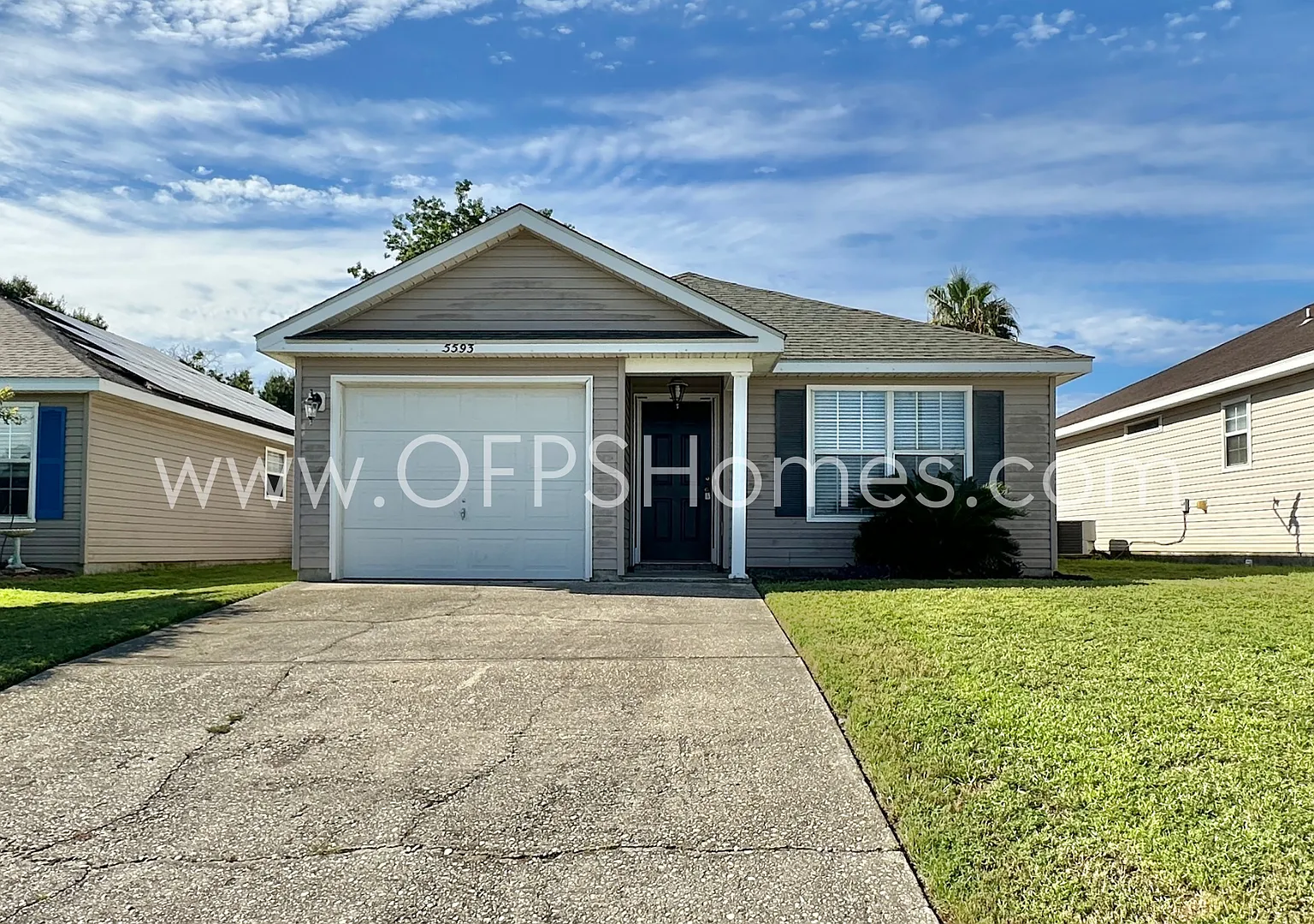 Gulf Breeze 2/2 Available Oct — Photo 2