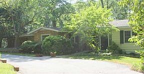 4th image of 1425 Thornwood Dr