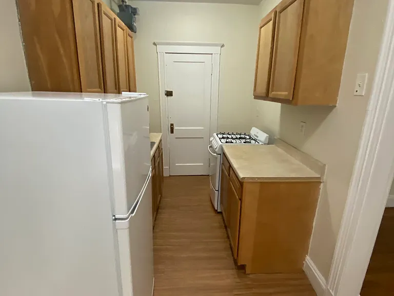 235 Park Dr #5 — Photo 8
