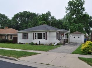 714 Parish St, Delavan, WI 53115