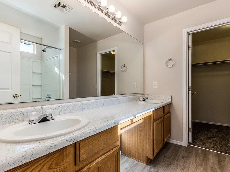 6809 S 39th Ln — Photo 33