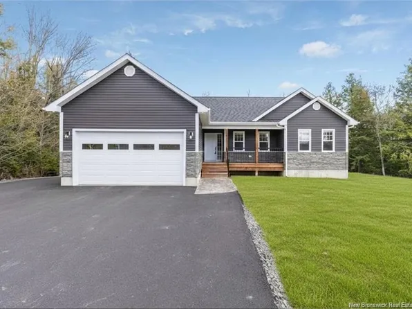 50 Brianna Way, Saint Marys, NB E3A 0G2