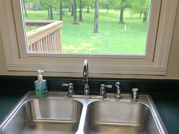 5th image of 1314 Larkspur Dr