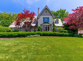 2134 Yorkshire Rd, Columbus, OH 43221