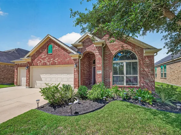 4910 Culver Ln, Rosenberg, TX 77471