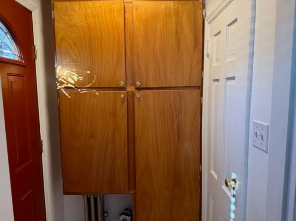 64-47 Austin Street image 19 of 21