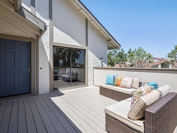 2nd image of 399 Via Primavera Dr