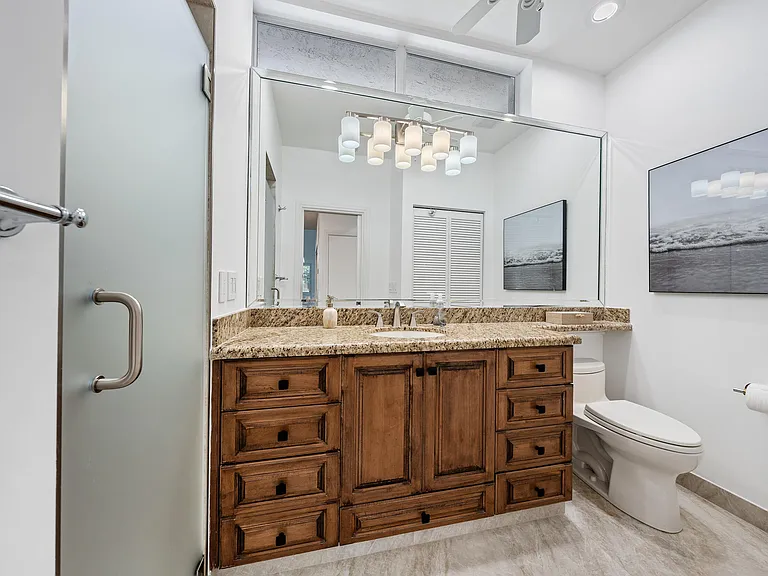 114 Waters Edge Dr — Photo 16