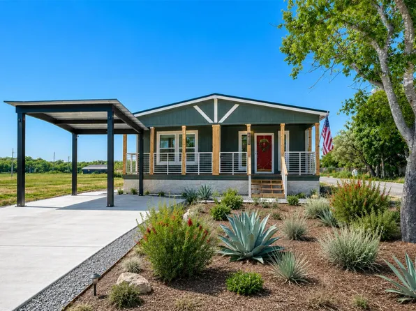 1200 E Green St, Llano, TX 78643