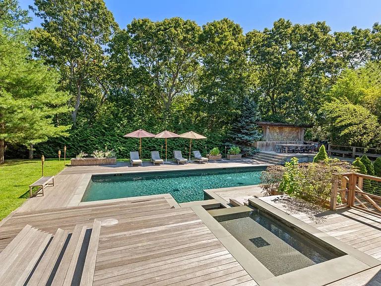 11 Woodhollow Dr — Photo 17