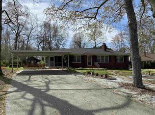 221 Hillcrest Dr, Union, SC 29379