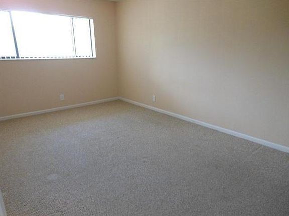 4th image of 588 Trace Cir APT 207
