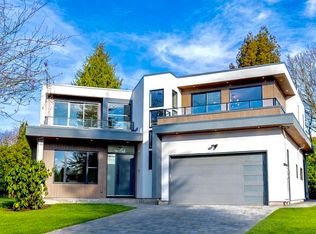 15043 19a Ave, Surrey, BC V4A7G8